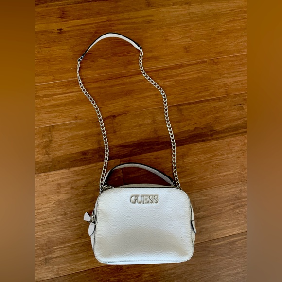 Guess Heritage Pop Monogram Cream Leather Convertible Crossbody Shoulder Bag - Picture 7 of 11